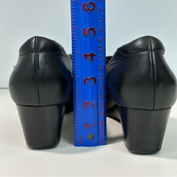Rockport Womens Size 9.5 M Black Leather Criss Cross Soft Wedge Shoes 10… - Picture 8 of 14
